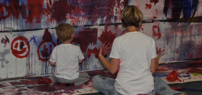 Communication skills developed through messy play